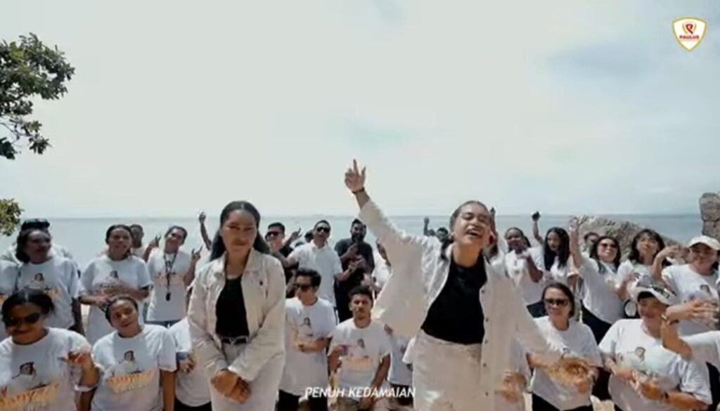 Cuplikan video klip kaka besar manyala oleh Milenial Papua for PW Cuplikan video klip kaka besar manyala oleh Milenial Papua for PW