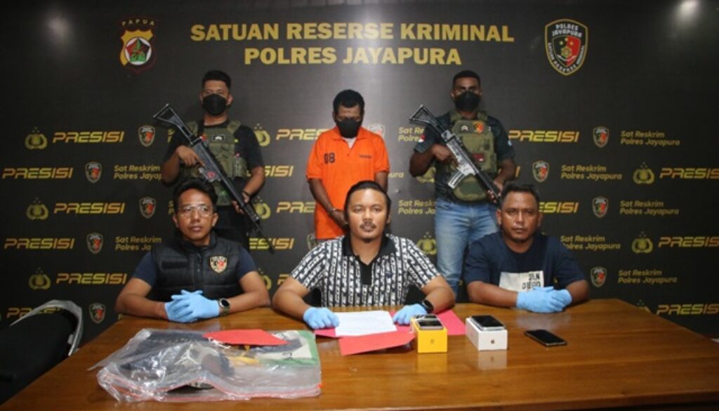 Polres Jayapura saat merilis kasus Curas di wilayah hukumnya Polres Jayapura saat merilis kasus Curas di wilayah hukumnya