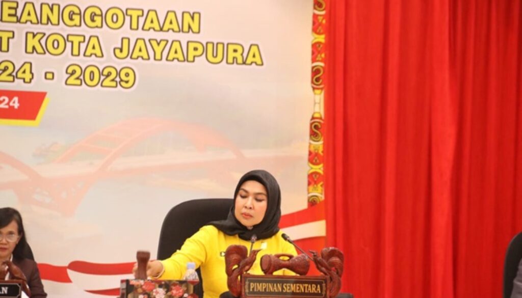 Ketua DPRD Kota Jayapura Sementara Yuli Rahman Ketua DPRD Kota Jayapura Sementara Yuli Rahman