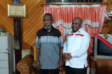 Dua Tokoh asal Provinsi Papua Tengah yakni Mantan Bupati Nabire dua periode AP Youw dan Penggagas Provinsi Papua Tengah dan Cagub Papua Tengah Natalis Tabuni