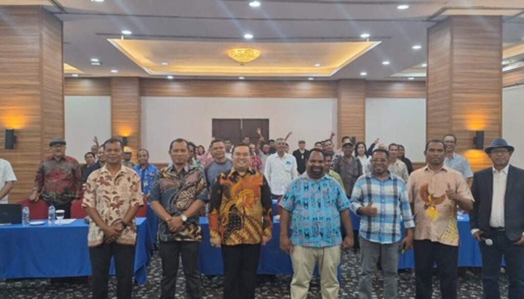 Peserta pelatihan Nyanyian rohani dan Lagu Etnik Papua LP3K Provinsi Papua Peserta pelatihan Nyanyian rohani dan Lagu Etnik Papua LP3K Provinsi Papua