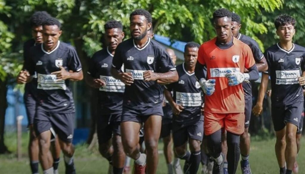 Skuad Mutiara Hitam Persipura Jayapura saat sedang berlatih