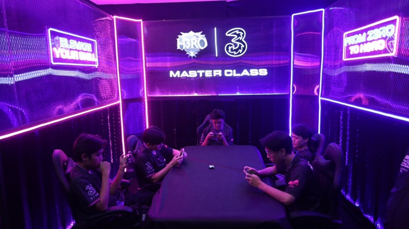 Tri siap gelar kembali H3RO Generasi baru Esports Indonesia